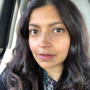 Meet your Posher, Dimple